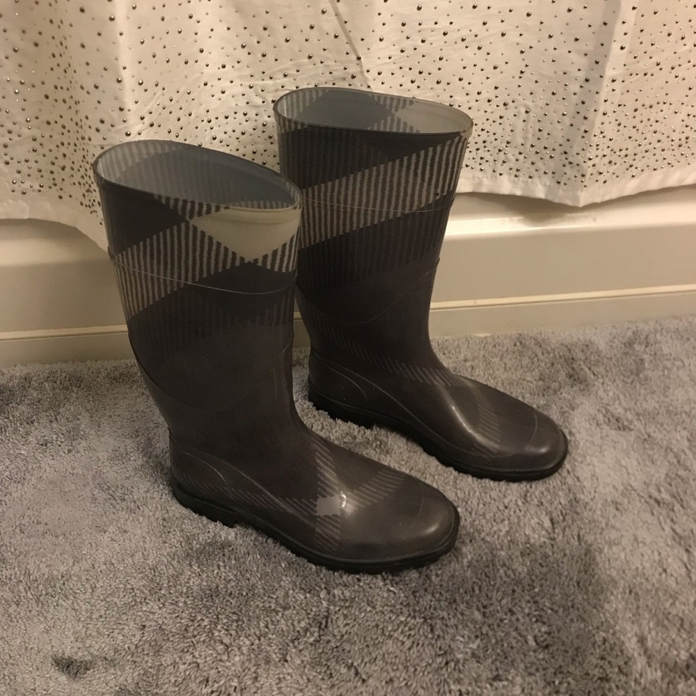 Sold‼️